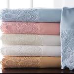 White Cotton Sheets with Lace Trim