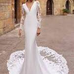 Long Sleeve Lace Top Wedding Dress