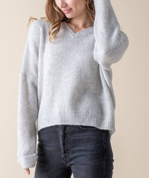 Margaret O'Leary Women’s Swing U Cashmere Oversized Sweater in Tan Size Small